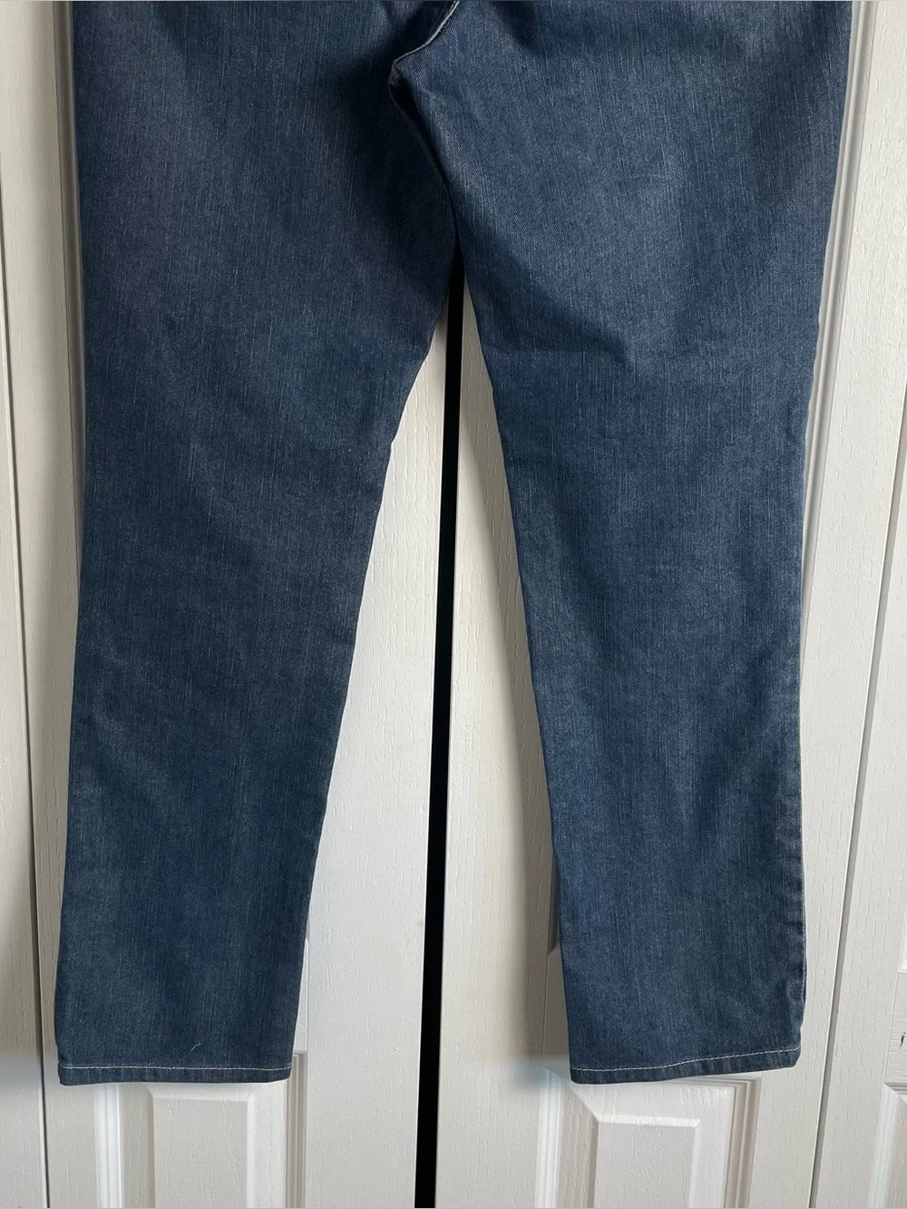 Chico's Platinum Denim Ultimate Fit Slim Leg Jeans Women’s Size 0.5 (S/6) Blue